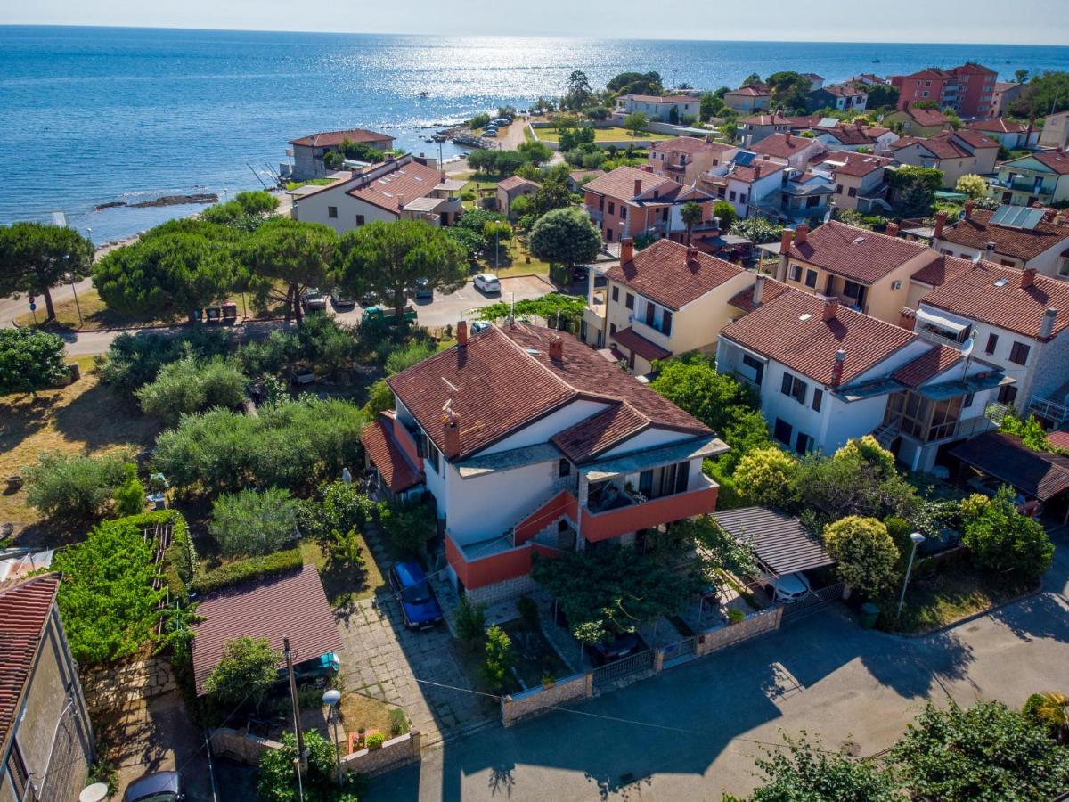Apartments Grahovac Умаг Екстериор снимка
