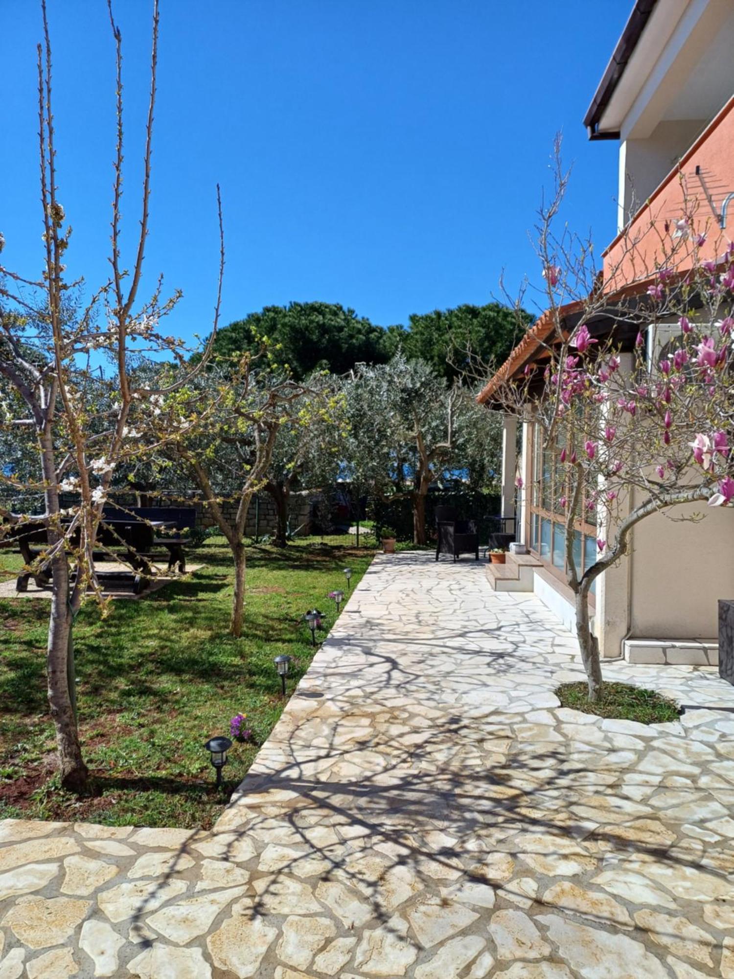 Apartments Grahovac Умаг Екстериор снимка