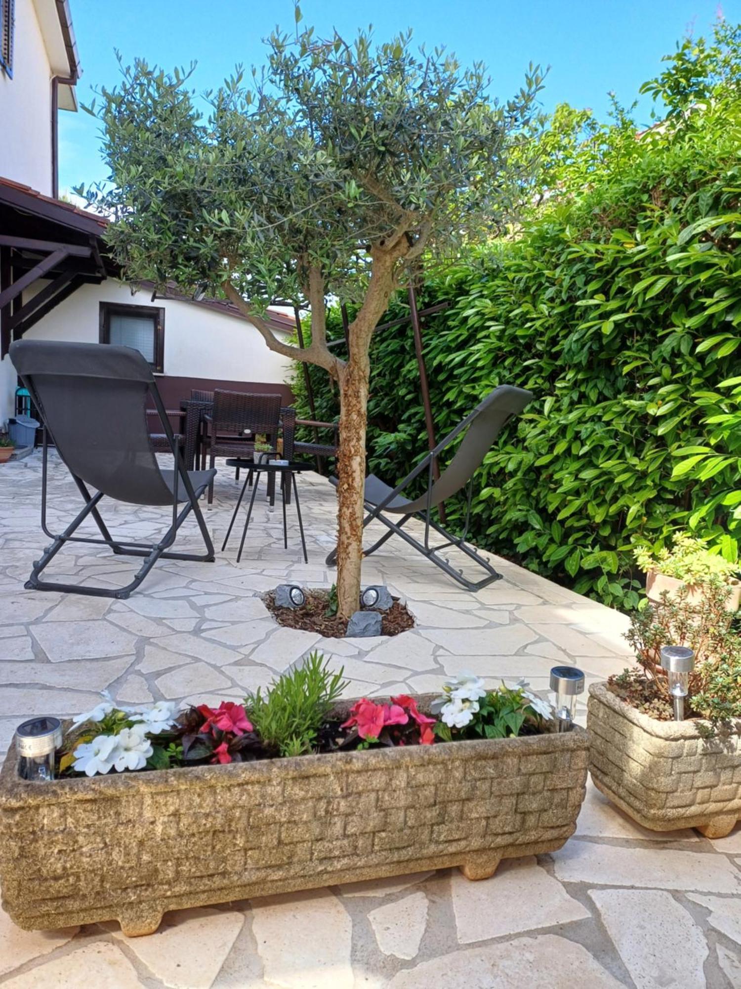 Apartments Grahovac Умаг Екстериор снимка